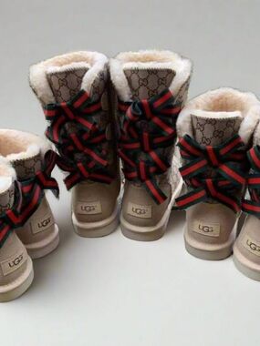UGG Classic Bailey Bow Monogram Winter Boots - NWOT